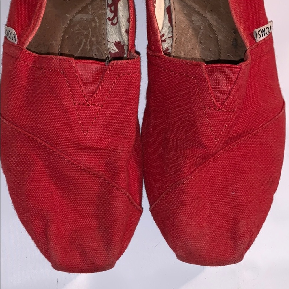 Toms Slipons - image 2